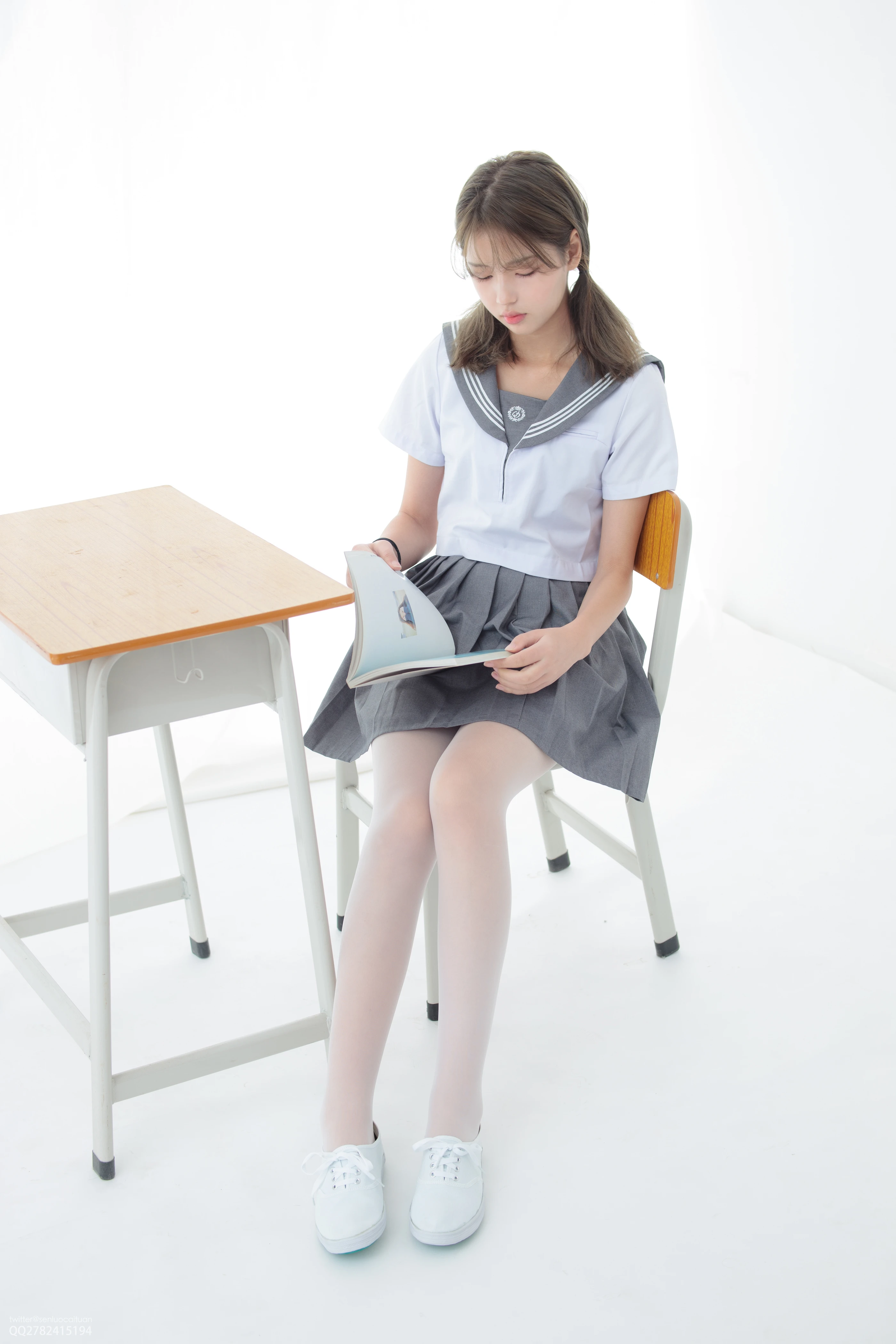 森萝财团 JKFUN 白丝网鞋合辑-1 [56P 1V]插图1